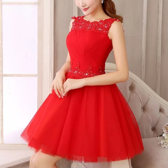 Dress - Picture 2 of 7